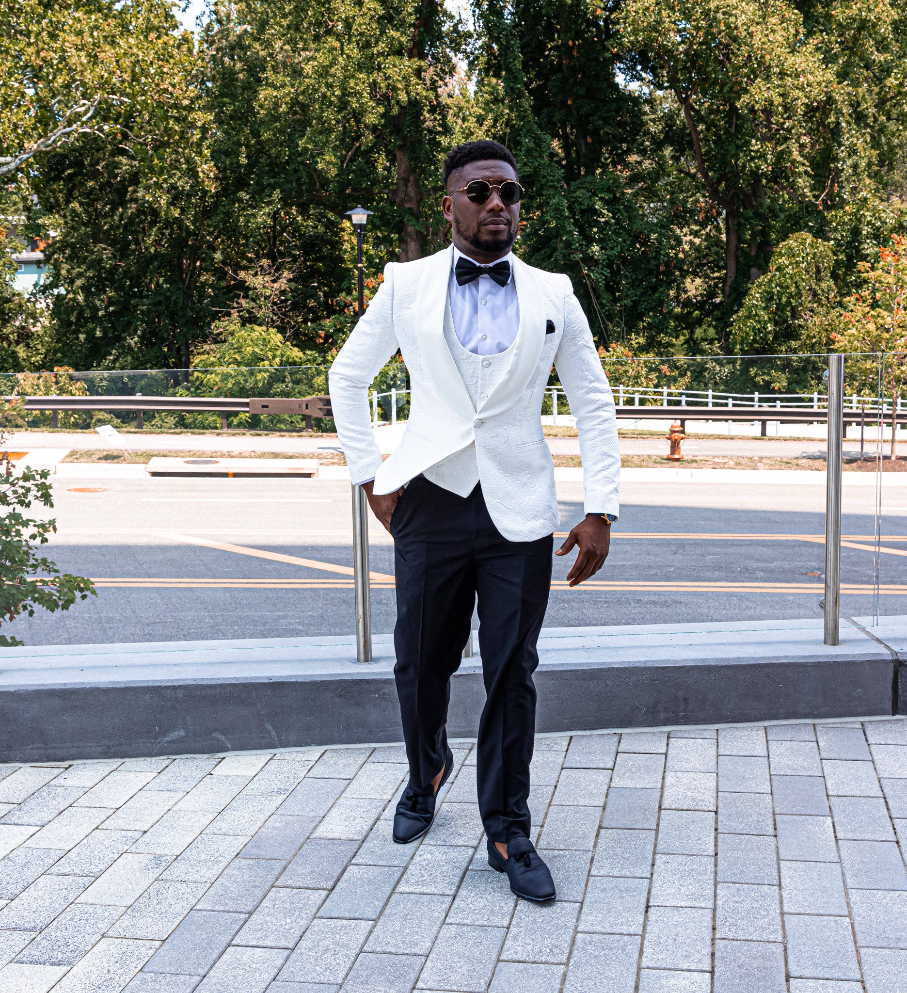 Off white groom suit best sale