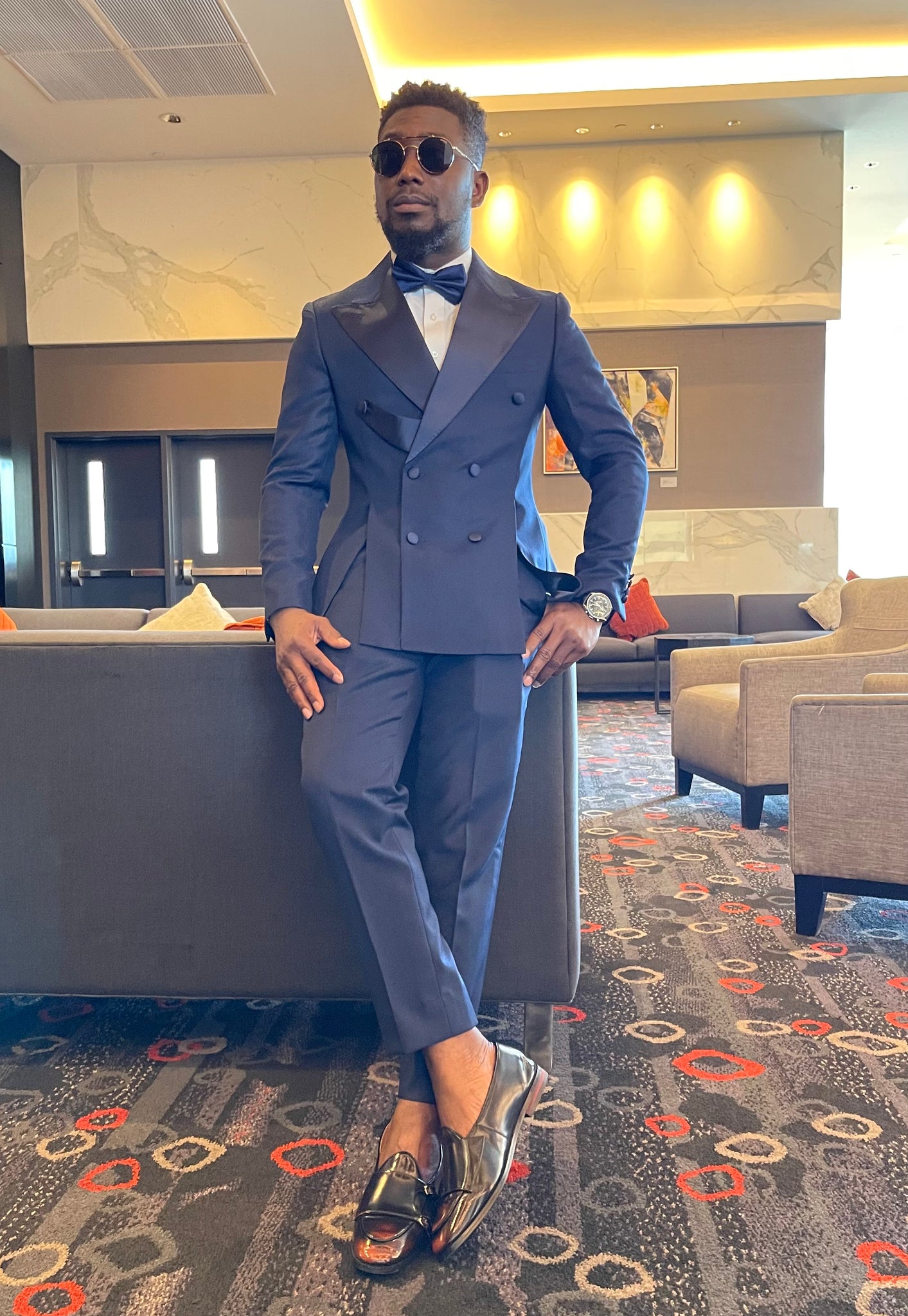 Navy double breasted hot sale tuxedo